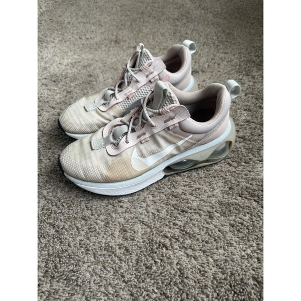Nike Air Max Women's Pink Running Shoes Athletic Gym Work Out Sneakers Size 9‎
